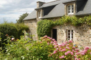 212 - Maison en pierre de 5 chambres située entre les stations balnéaires d'Erquy et de Fréhel